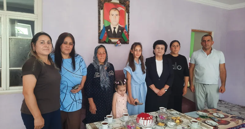 Kəngərlidə şəhid ailəsi ziyarət olunub FOTO