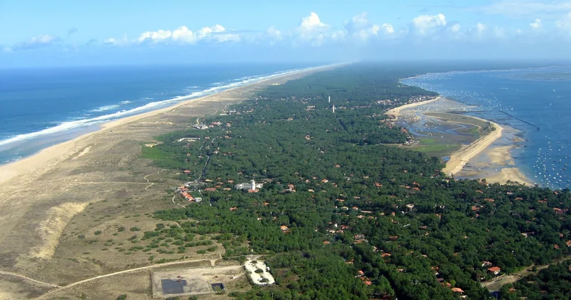 Fransada bütöv bir yarımada boşalıdılır KONKRET