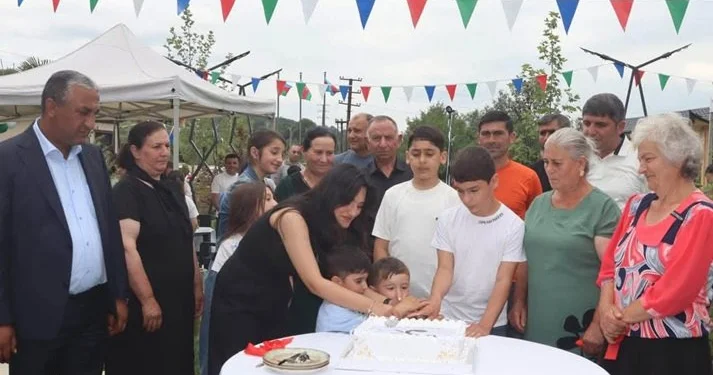 “Cənnət”i azad Qarabağda təqdim restoran şəbəkəsi FOTOLAR