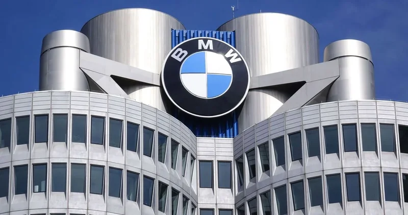 BMW ABŞ də yüzminlərlə avtomobilini geri çağırır ŞOK SƏBƏB