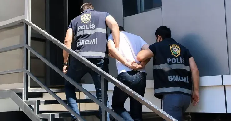 “Bandotdel” şirkət rəhbərlərini saxladı 100 milyonluq yeyinti