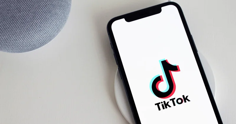AK “TikTok”u ittiham etdi: Uşaqların təhlükəsizlik qaydalarını pozur