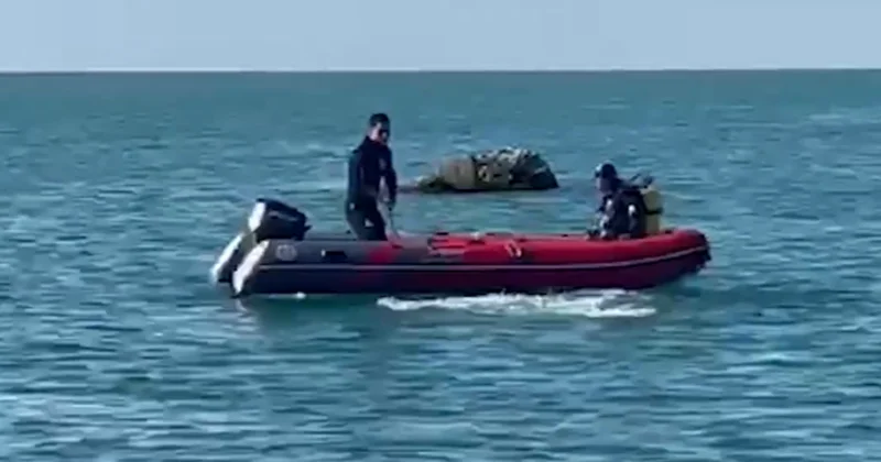 Dənizdə batan 3 gəncin axtarışı davam edir Video