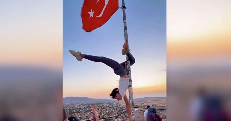 Bayraq dirəyində rəqs edən turist həbs olunacaq VİDEO