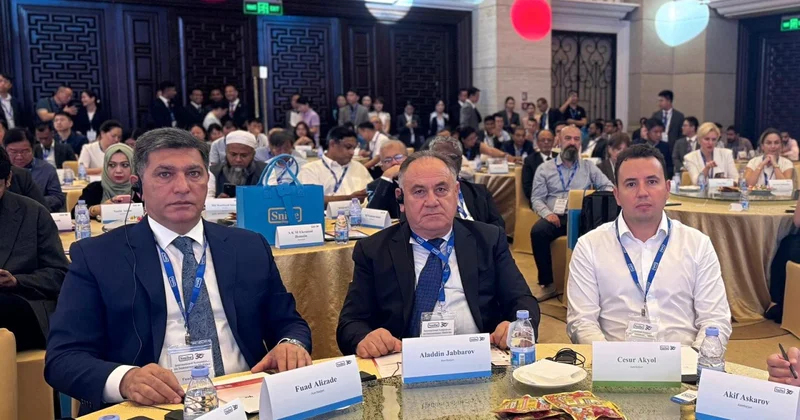 Diaqnoz Tibb Mərkəzinin baş həkimi Çində keçirilən beynəlxalq konfransda iştirak edib