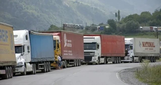Erməni maşınları geri qaytarıldı ŞOK