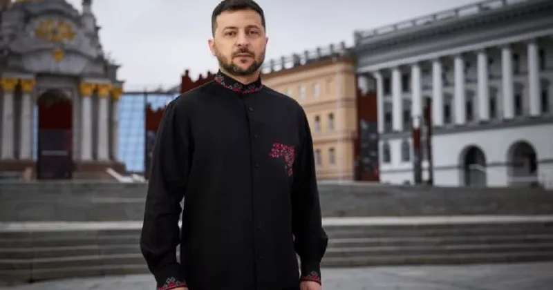 Зеленский: Каким будет будущее Украины, решать только нам Обращение президента по случаю Дня независимости