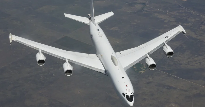 США направили в Гренландию самолет для управления атомными подлодками