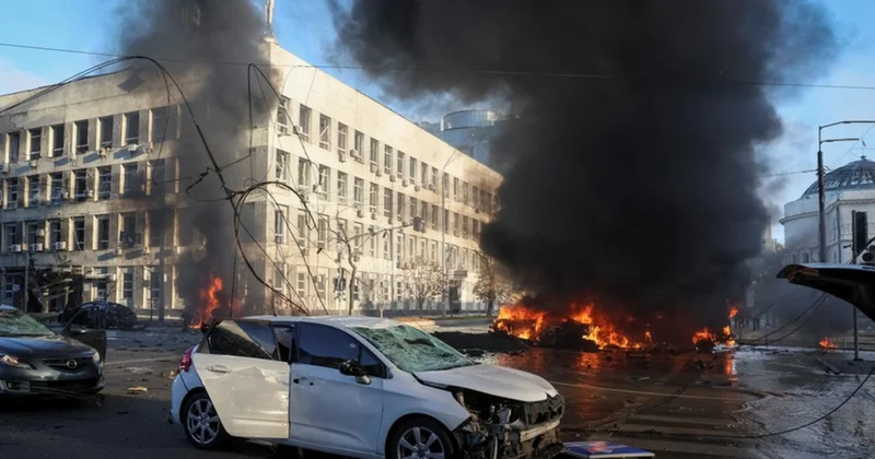 Rusiya ordusu Dnepropetrovsku atəşə tutub