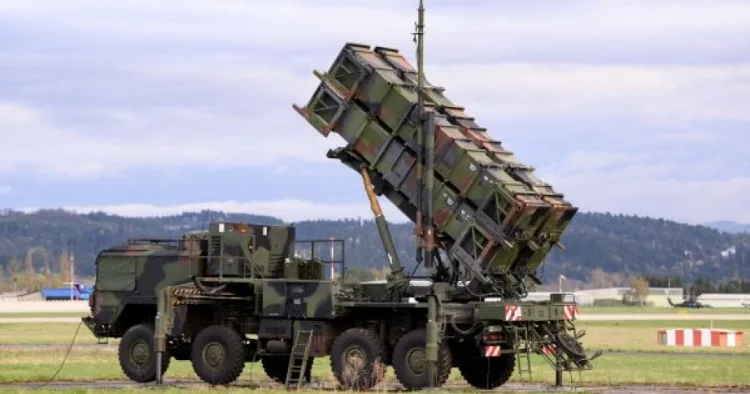 Norveç Kiyevə “Patriot” və radar sistemləri verir