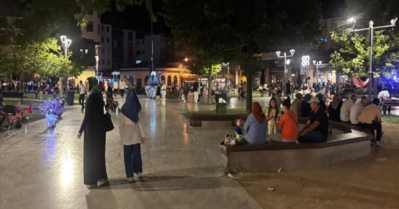 Türkiyənin Balıkəsir vilayətində güclü zəlzələ olub