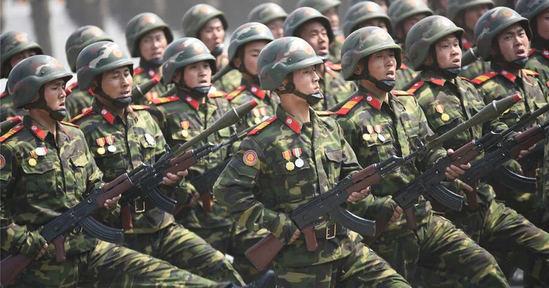 Несколько десятков военных КНДР пересекли границу с Южной Кореей