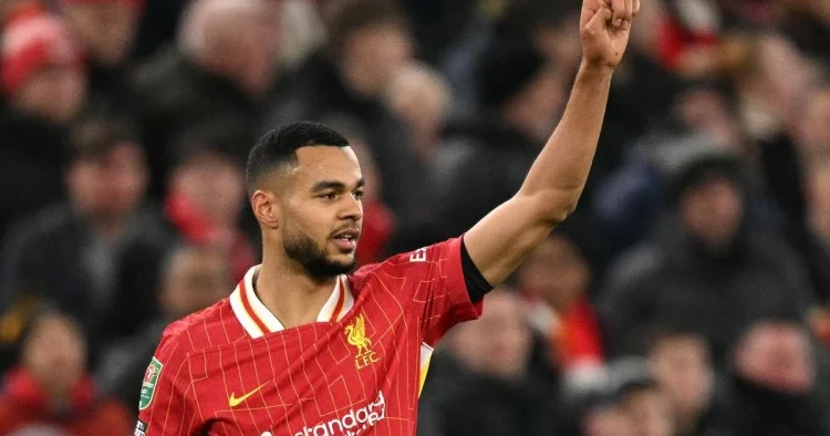 Tottenhem dən Liverpul un niderlandlı futbolçusuna yeni təklif şəhərlilər də mübarizəyə qoşuldu