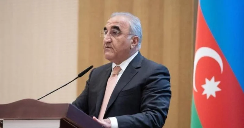 Dünya universitetləri süni intellekt dövrünə uyğunlaşırlar Rektor