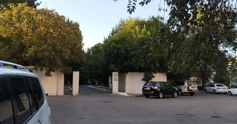 Yararsız bina, köçürülən şöbələr: 3 nömrəli Uşaq Dəri Zöhrəvi Dispanseri bağlanır?