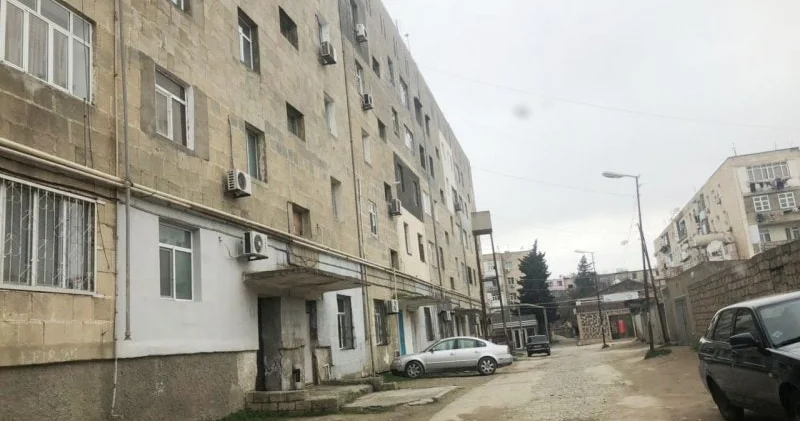 Blokları “anbar”a çevirən sakinlərə XƏBƏRDARLIQ