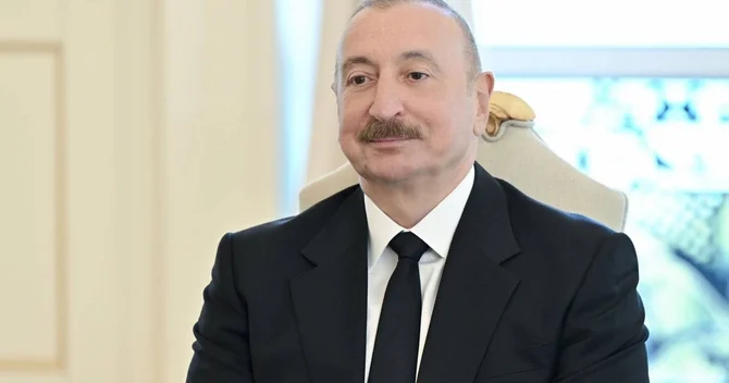 İlham Əliyev Volodimir Zelenskini Ukraynanın müstəqilliyinin 35 illiyi münasibətilə təbrik edib