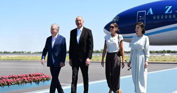 Prezident və xanımı Buxarada belə qarşılandı FOTOLENT