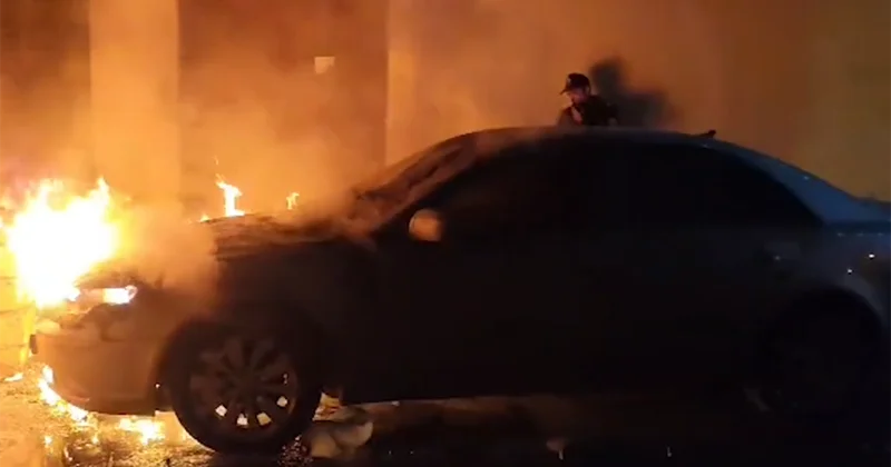 Xırdalanda “Hyundai” yandı Video