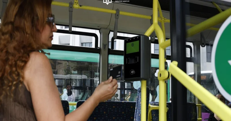 M1 nömrəli ekspres avtobuslara ikinci validator quraşdırılır