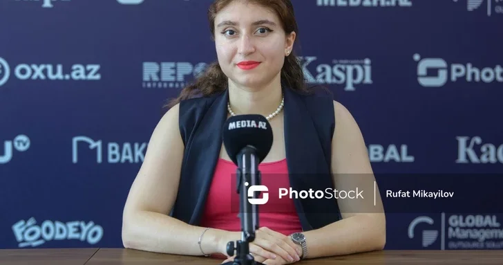 Почему плавание не исправляет сколиоз, а 10 000 шагов подходят не всем? Интервью с Айсель Рагимли