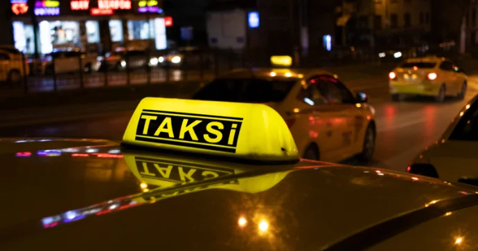 Taksi sürücülərinin nəzərinə Oktyabrın 1 də...