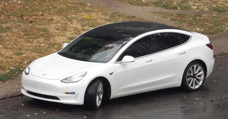 Tesla nın 3 milyon maşınında problem yarandı