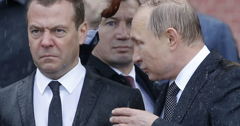 Не мечите бисер : Медведев обвинил Пашиняна в сатанизме Minval Politika