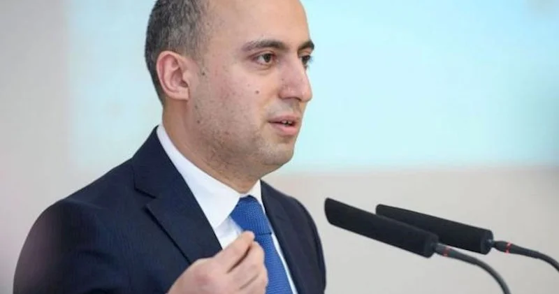Xaricdə təhsil almaq üçün müraciət edən azərbaycanlı tələbələrin sayı artıb