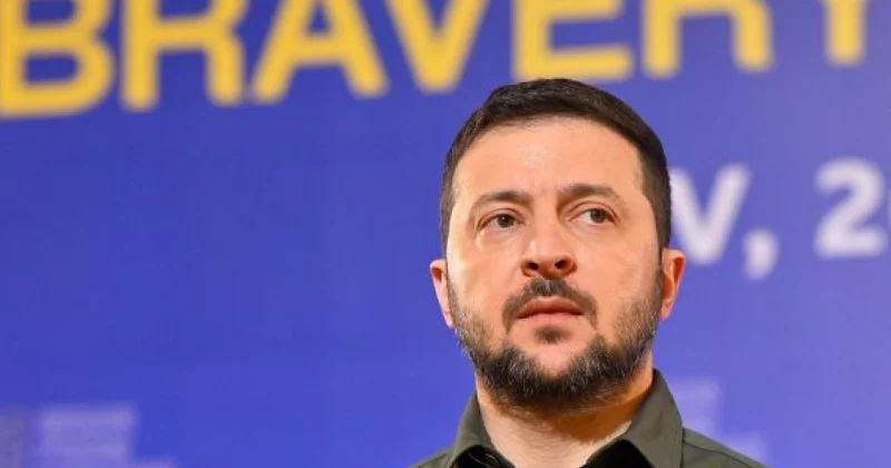 Zelenski: Ukraynanın uzaqmənzilli dronları Krımda Rusiyanın logistikasını məhv edir