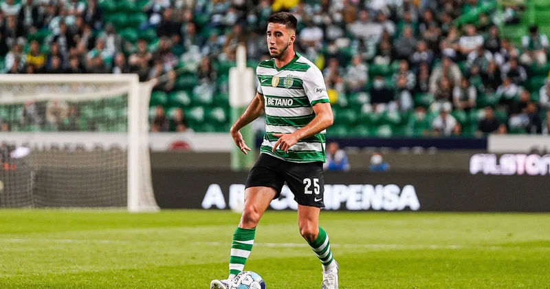 “Barselona” müdafiəçi transfer edir