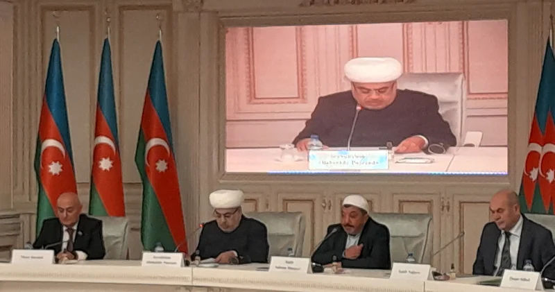 Qəlbimiz Azərbaycan əsgəri ilə birgə döyünür