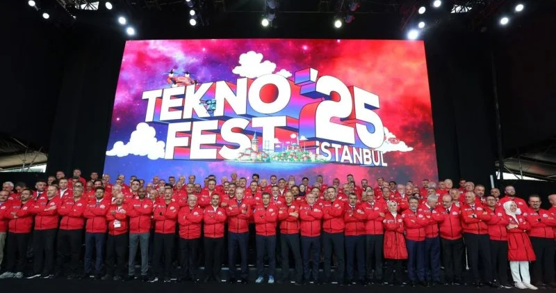 TEKNOFEST 2025 də Azərbaycan rüzgarı