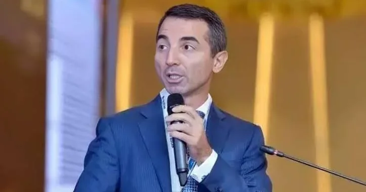 AzTV Adnan Əhmədzadədən süjet hazırladı Video