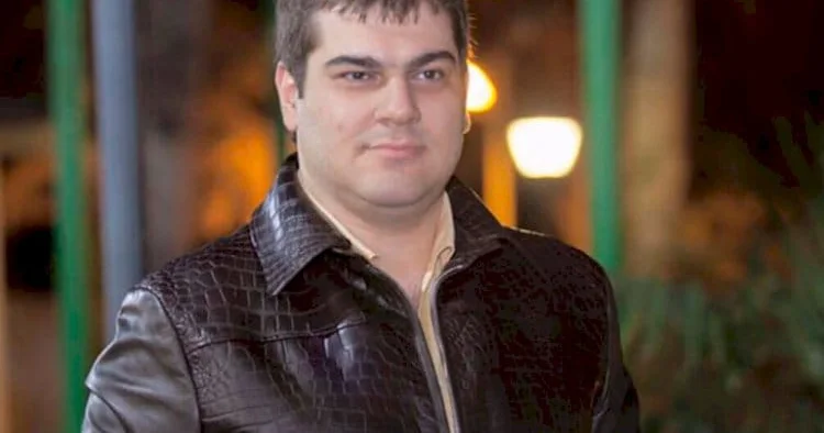 Rza Talıbov Gürcüstandakı otelini geri qaytarıb ÖZÜ DEYİR Kİ...