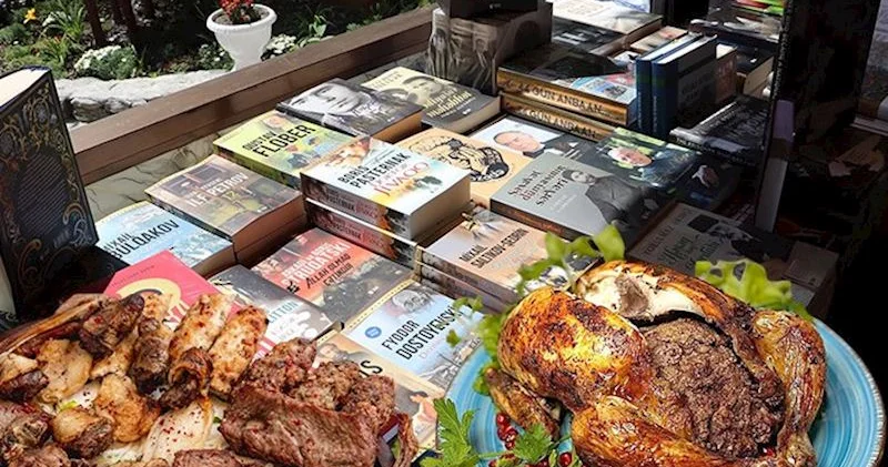 Nazirlik kitab sərgisində ziyafət verəcək Dana ruleti, qaymaqlı toyuq...