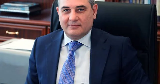 Tahir Budaqov YAP dakı vəzifəsindən gedir?