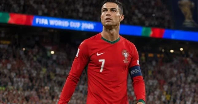 Ronaldo: "1000 ci qolumu Portuqaliya millisində vurmaq istəyirəm"