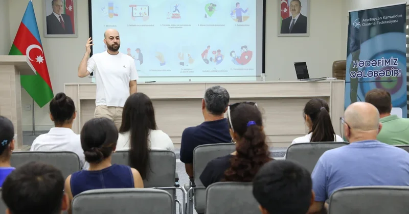 AMADA oxatanlar üçün maarifləndirici seminar keçirib