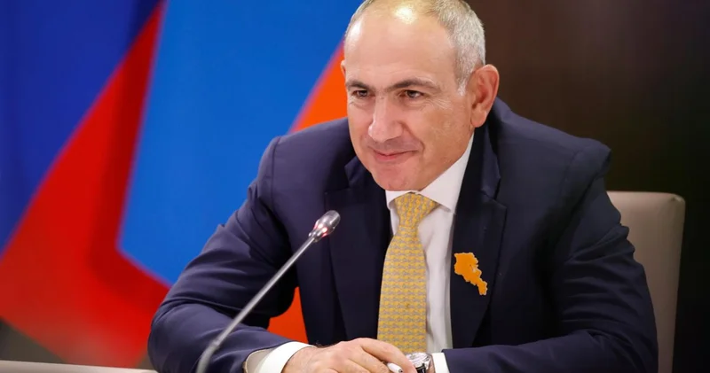 Пашинян заявил, что отношения Армении и России меняются из за Азербайджана Minval Politika