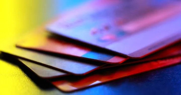 İkinci kart almaq istəyənlərə PİS XƏBƏR: Bank kartları ilə bağlı yeni məhdudiyyət ikinci kart verilməyəcək