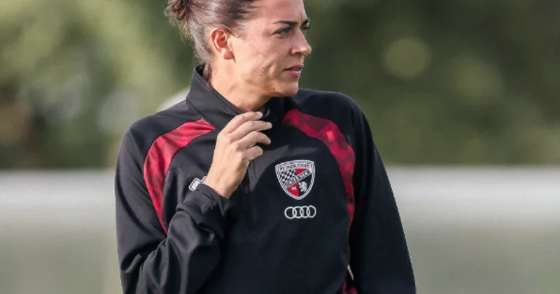Almaniyada peşəkar kişi futbol komandasına rəhbərlik edən ilk qadın baş məşqçi istefaya göndərilib