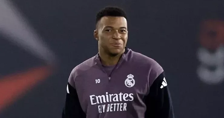 Mbappe Qızıl top u pulla almaq niyyətindədir İDDİA