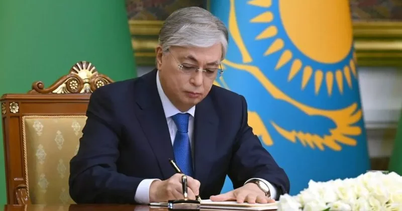 Казахстан объявил 25 сентября днем общенационального траура