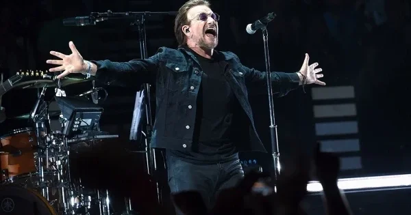U2 возвращается с первым за девять лет альбомом