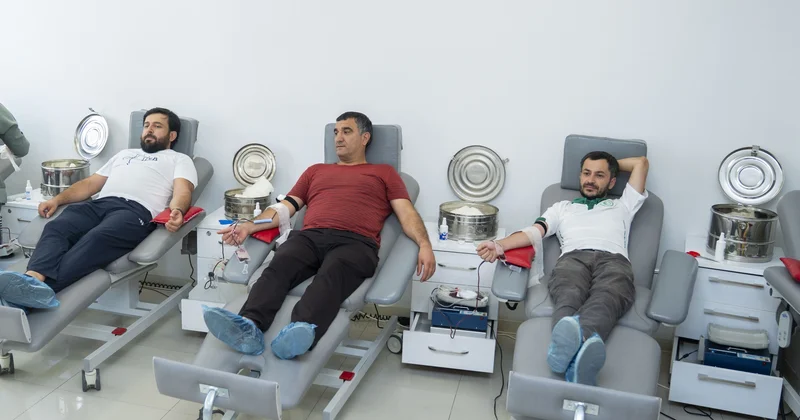 “Bir damla qan, min ümidə can”: Anım Gününə həsr olunan qanvermə aksiyası başladı FOTOLAR