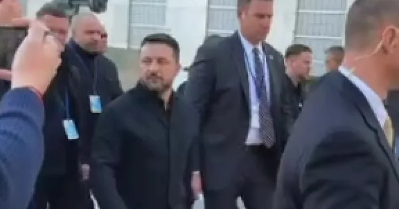 Зеленского спросили, когда он приедет в Москву. Ответ был коротким… видео