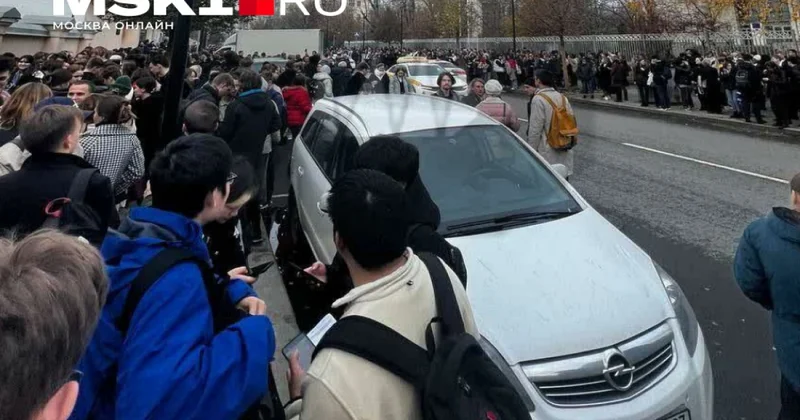 Moskvadakı universitetlər bomba xəbərdarlığına görə təxliyə olunur