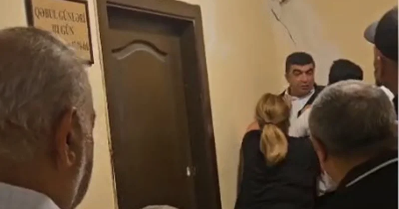 Vətəndaşlarla təhsil sektorunun işçisi arasında insident Video