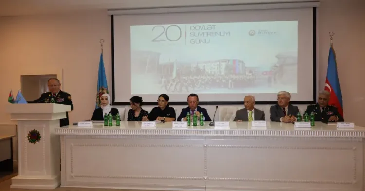 “İlham Əliyev tarixi zəfərin qalibi və sülhün müəllifidir” mövzusunda konfrans keçirildi FOTO